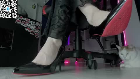 holy_mistresss online show from 1, 7, 2026