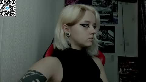 holy_mistresss online show from 22, 7, 2026
