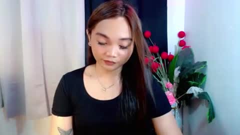 Snapshot of holy_shine chatting on 17, 1, 2026 Bella online show from 17, 1, 2026