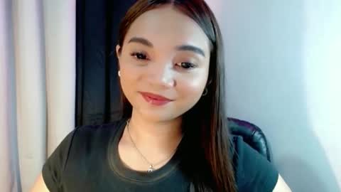 Snapshot of holy_shine chatting on 8, 2, 2026 Bella online show from 8, 2, 2026