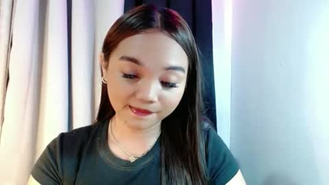 Snapshot of holy_shine chatting on 12, 2, 2026 Bella online show from 12, 2, 2026