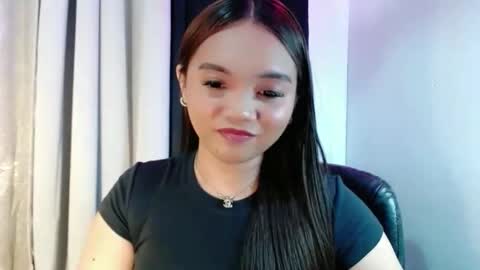 Snapshot of holy_shine chatting on 25, 2, 2026 Bella online show from 25, 2, 2026