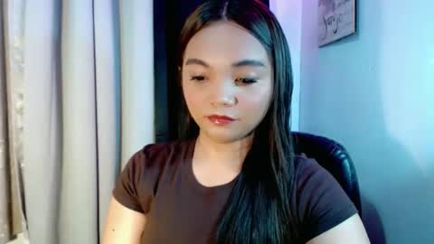 Snapshot of holy_shine chatting on 9, 3, 2026 Bella online show from 9, 3, 2026