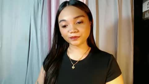 Snapshot of holy_shine chatting on 20, 3, 2026 Bella online show from 20, 3, 2026