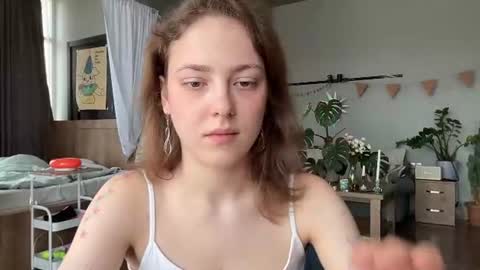 Snapshot of holydori chatting on 27, 7, 2026 dori not holy get my tg channel with link from description under last photo online show from 27, 7, 2026
