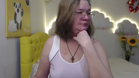 Snapshot of holymilfa chatting on 7, 2, 2025 holymilfa online show from 7, 2, 2025