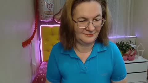 Snapshot of holymilfa chatting on 11, 3, 2025 holymilfa online show from 11, 3, 2025