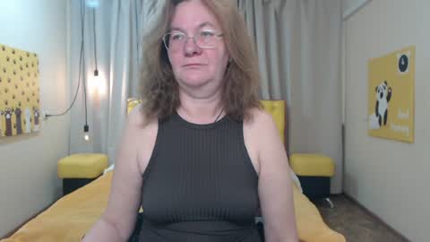 holymilfa online show from 28, 4, 2026