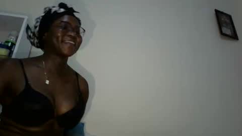 Honevey online show from 13, 4, 2026