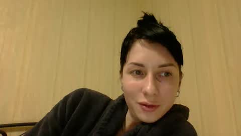 honey 777  online show from 25, 2, 2026
