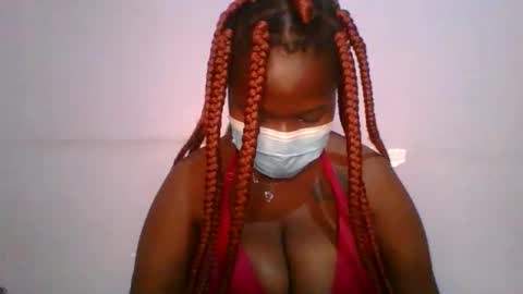 Snapshot of honey_beb chatting on 19, 9, 2025 honey_beb online show from 19, 9, 2025