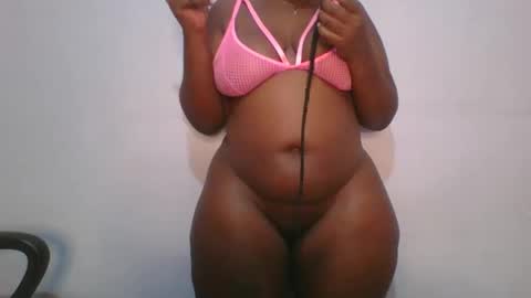 Snapshot of honey_beb chatting on 17, 10, 2025 honey_beb online show from 17, 10, 2025