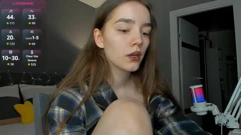 Snapshot of honey_chantal chatting on 24, 5, 2026 Chantal online show from 24, 5, 2026