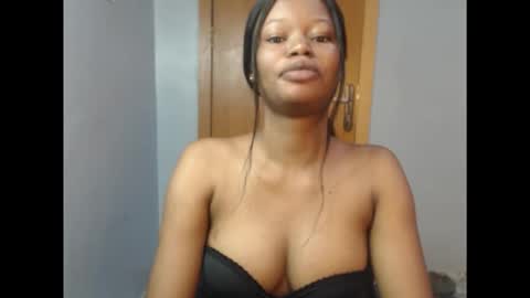 Sonia online show from 9, 10, 2025
