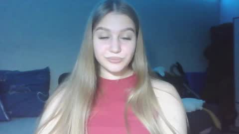 honey_lolaaa online show from 19, 10, 2025