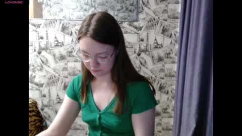 Lina online show from 16, 1, 2025