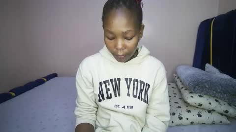 Snapshot of honey_nubia0 chatting on 21, 12, 2025 honey_nubia0 online show from 21, 12, 2025