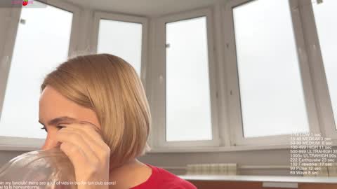 Jenyanew vid how I squirt in forest in bio online show from 21, 10, 2025