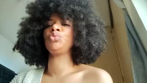 Honey-Sweett online show from 11, 7, 2026