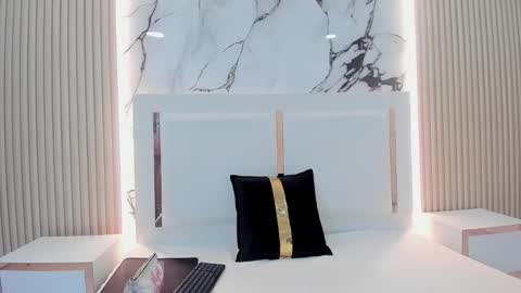 honeyangelh online show from 19, 2, 2026