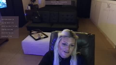 honeybuhnny online show from 7, 3, 2026