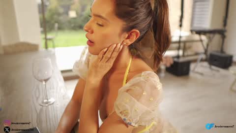 Snapshot of honeyco57 chatting on 24, 1, 2025 Jessie online show from 24, 1, 2025