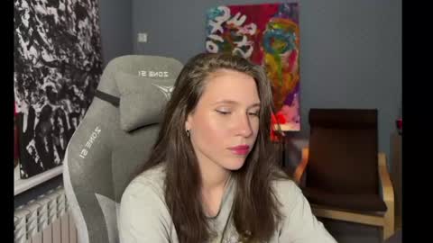 honeyed_hazze online show from 10, 6, 2026