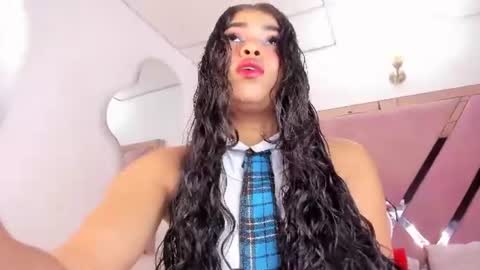 honeyht online show from 10, 7, 2026
