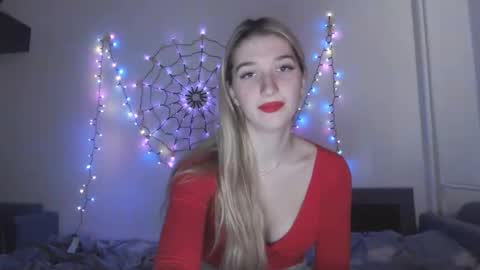 honeyveil online show from 14, 11, 2025