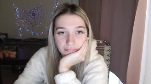 honeyveil online show from 27, 11, 2025