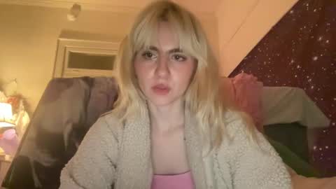 Emi Rose online show from 12, 1, 2025