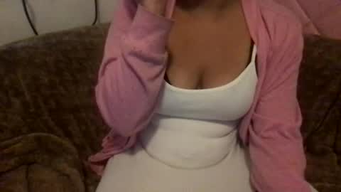 honeyyy89 online show from 4, 8, 2026