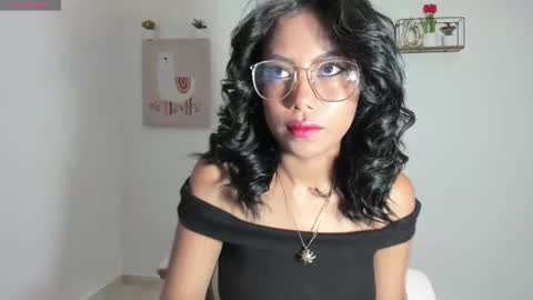 Snapshot of honney7516088 chatting on 2, 3, 2025 honney7516088 online show from 2, 3, 2025