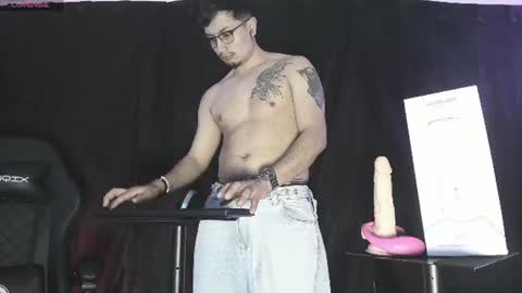 Snapshot of honter20 chatting on 14, 6, 2026 robiin online show from 14, 6, 2026