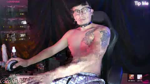 Snapshot of honter20 chatting on 12, 7, 2026 robiin online show from 12, 7, 2026