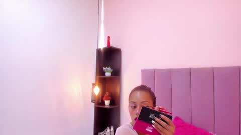 holly online show from 10, 11, 2025