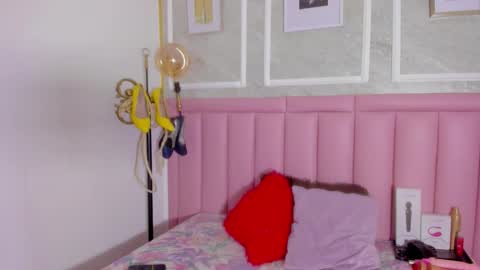 holly online show from 24, 2, 2026