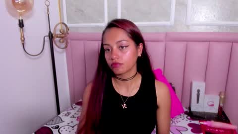 holly online show from 26, 3, 2026