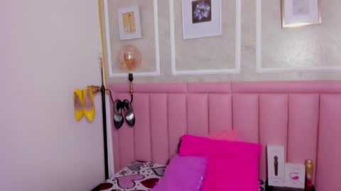 holly online show from 30, 3, 2026