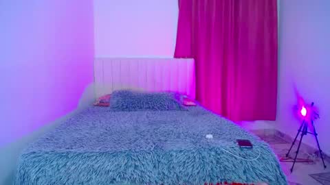 Snapshot of hoot_alicee chatting on 10, 5, 2026 ONLYFANS online show from 10, 5, 2026