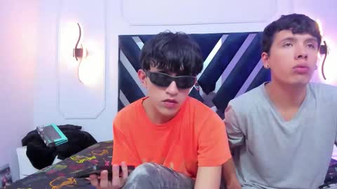 hoot_booys_ online show from 17, 11, 2025