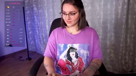 Karina online show from 3, 12, 2025