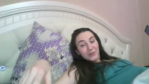 Snapshot of hootloove69 chatting on 24, 1, 2025 hootloove69 online show from 24, 1, 2025