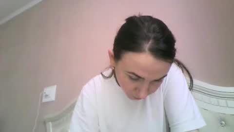 Snapshot of hootloove69 chatting on 10, 1, 2026 hootloove69 online show from 10, 1, 2026