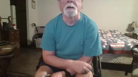 Snapshot of hormonemonster27 chatting on 4, 1, 2025 Hormone Monster online show from 4, 1, 2025