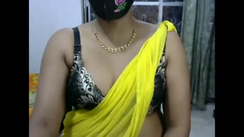 Snapshot of horneydesibaby chatting on 27, 2, 2025 horneydesibaby online show from 27, 2, 2025