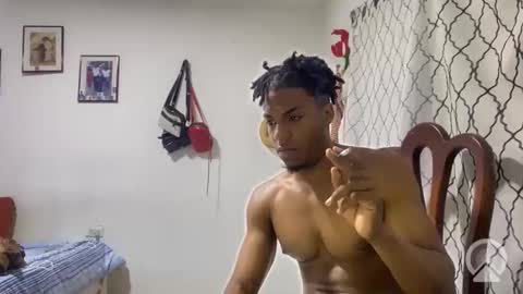 Snapshot of horneyguy2399 chatting on 12, 11, 2025 sugarbaby online show from 12, 11, 2025