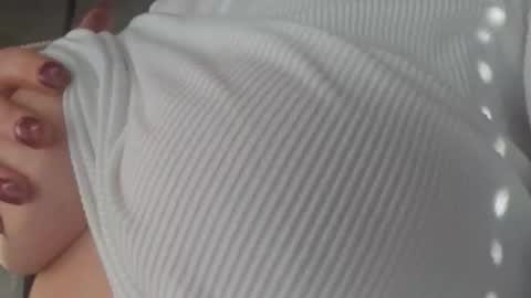 horneymomnextdoor online show from 14, 3, 2026