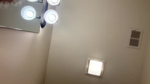 hornieecum online show from 10, 3, 2025