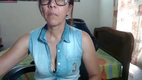 horny and daring online show from 29, 4, 2026